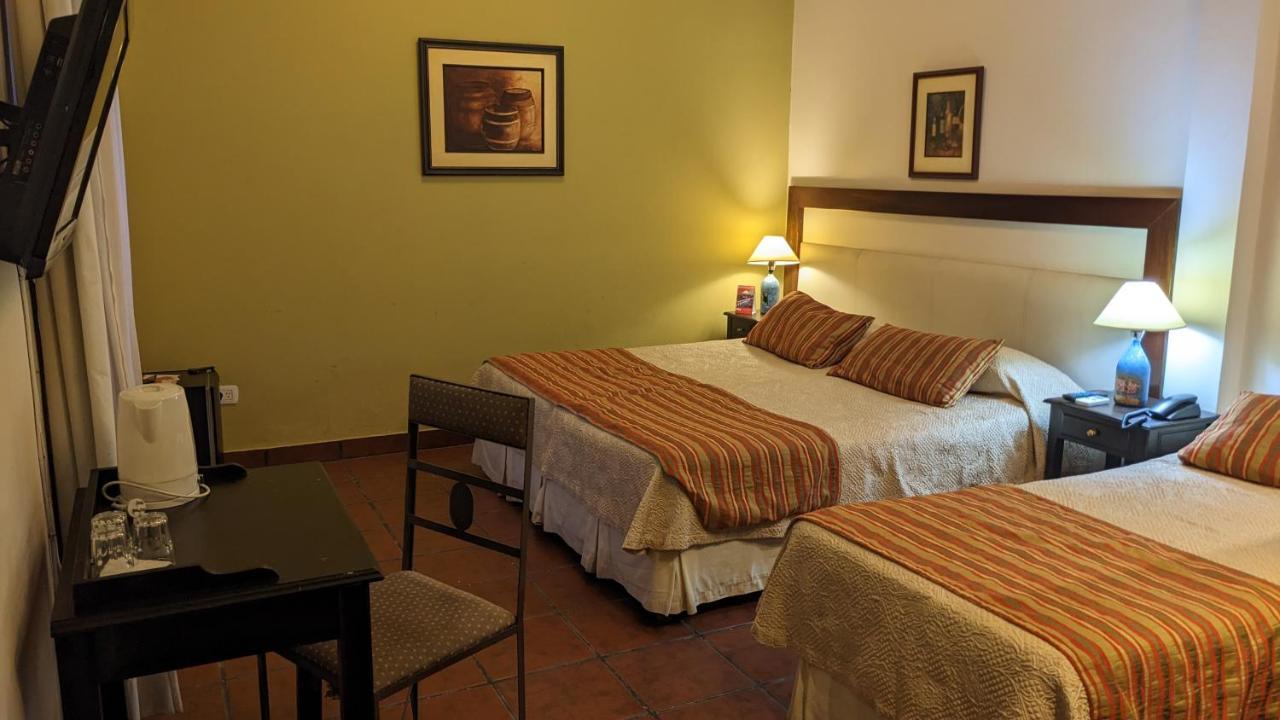 Delvino Boutique Hotel Сальта Экстерьер фото